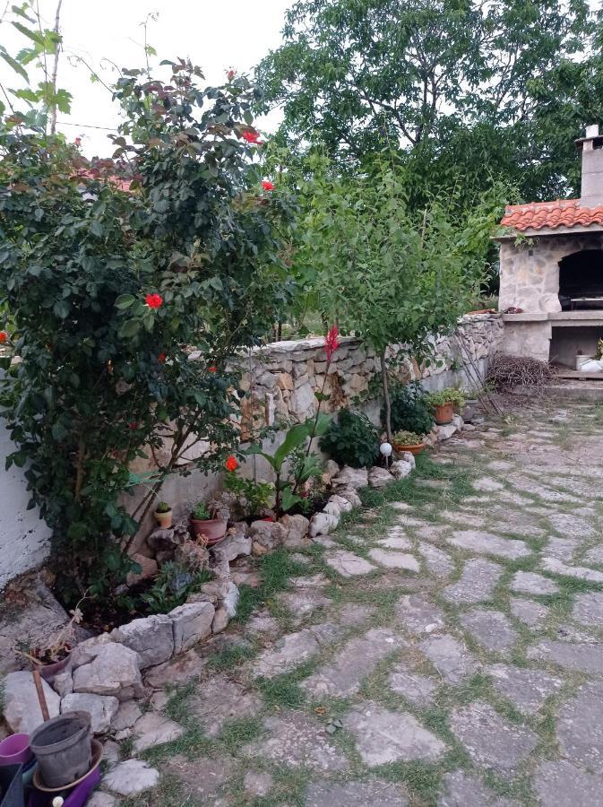 Apartment Silvija Vinišće 외부 사진